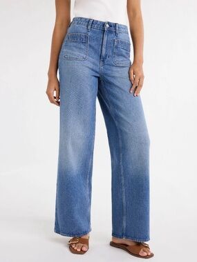 Free Assembly Women's Jeans with Patch Pockets NWT size 6